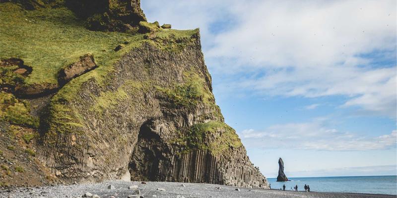 Engels99：数字时代的批判理论新声与社会科学探索