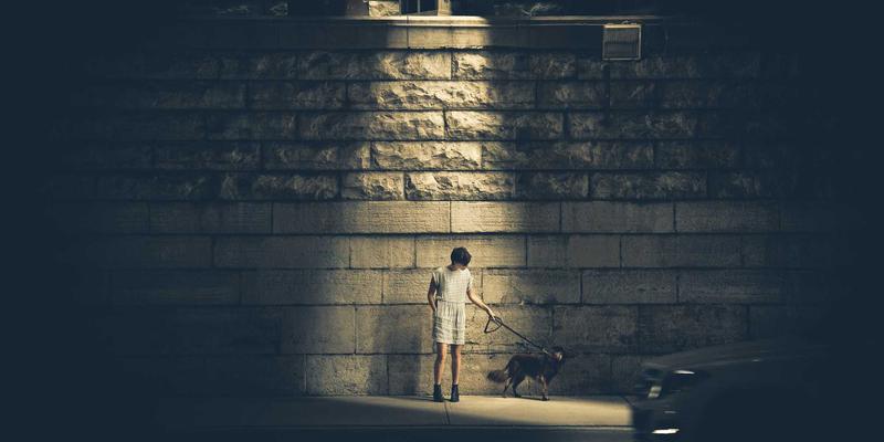 恩格斯与政治经济学：社会发展的批判性视角